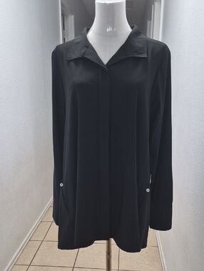 MarlaWynne Black Long-Sleeve Button-Down Blouse/Jacket, can be layered